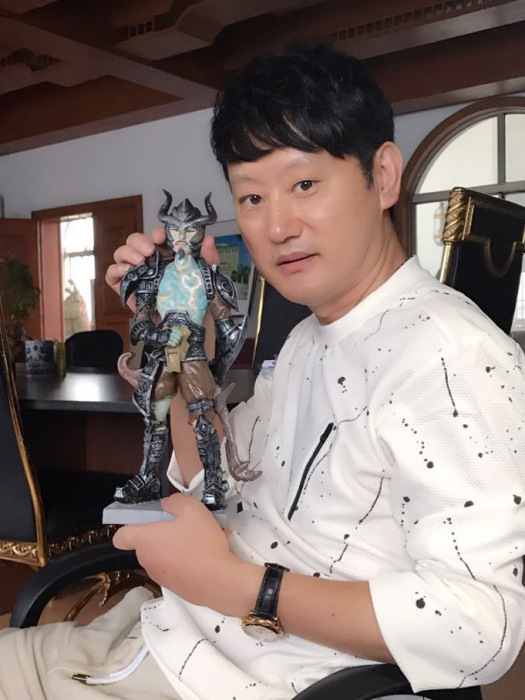 李榮平(旅澳職業藝術家) 李榮平(旅澳職業藝術家)