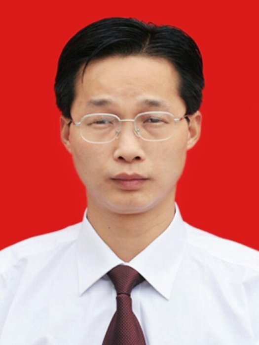 陳耀(萍鄉武功山風景名勝區黨委委員、紀委書記) 陳耀(萍鄉武功山風景名勝區黨委委員、紀委書記)