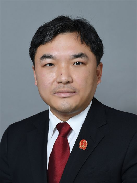 陳曦(上海金融法院審判員) 陳曦(上海金融法院審判員)