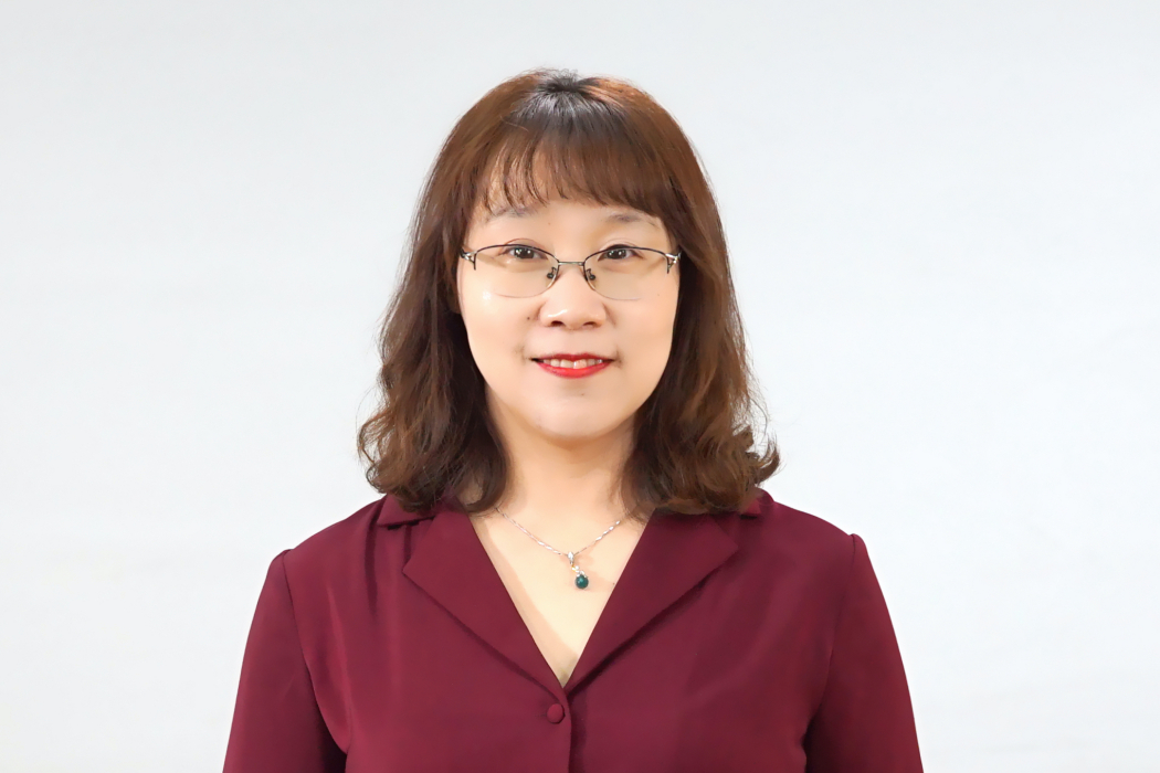 李婷(吉林財經大學外國語學院教師) 李婷(吉林財經大學外國語學院教師)