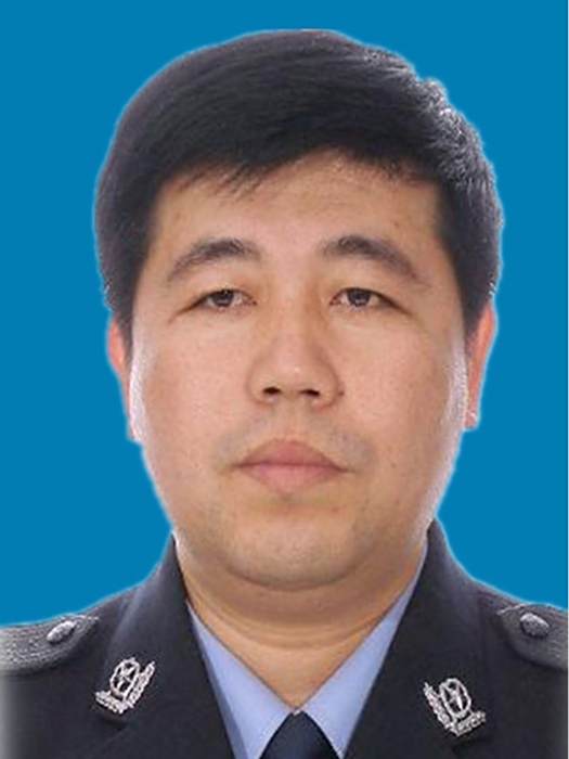 周志(遼寧省葫蘆島市興城市公安局黨委委員、副局長) 周志(遼寧省葫蘆島市興城市公安局黨委委員、副局長)