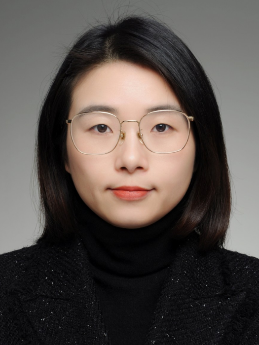 韓瑩(浙江省餘姚市社會保險管理服務中心主任) 韓瑩(浙江省餘姚市社會保險管理服務中心主任)