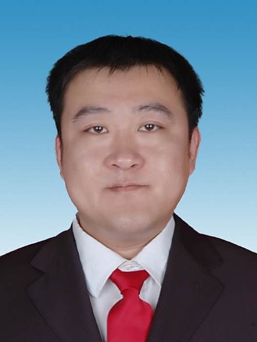 閆超(遼寧省葫蘆島市興城市供銷聯社黨委委員、理事會副主任) 閆超(遼寧省葫蘆島市興城市供銷聯社黨委委員、理事會副主任)