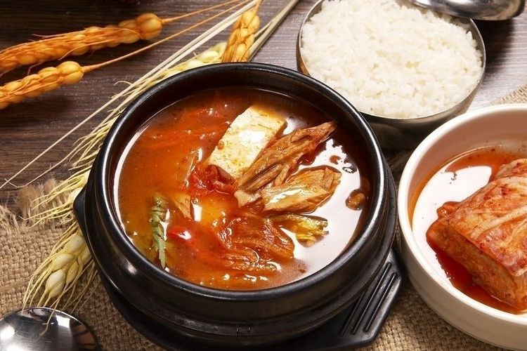 豬肉泡菜湯 豬肉泡菜湯