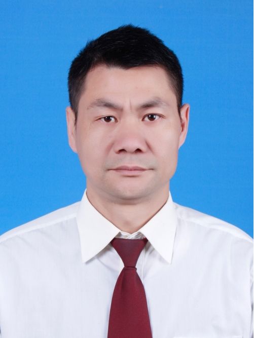 徐曉峰(桐廬縣莪山畲族鄉黨委委員、人武部部長) 徐曉峰(桐廬縣莪山畲族鄉黨委委員、人武部部長)