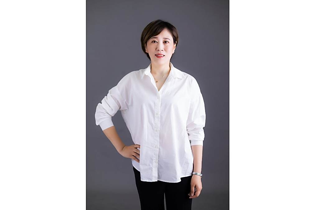 王蘭(天津財經大學珠江學院教授)