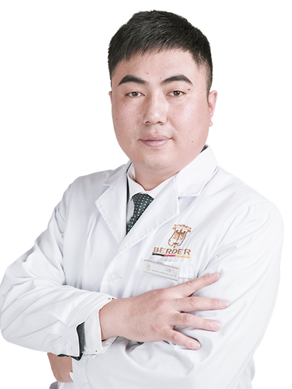 馬騰飛(昆明柏德世紀城口腔醫院口腔醫生) 馬騰飛(昆明柏德世紀城口腔醫院口腔醫生)