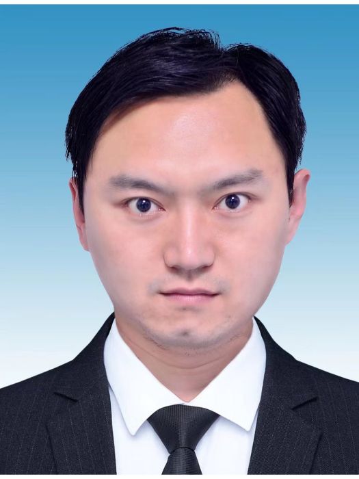 張明凱(山東省濱州市陽信縣行政審批服務局黨組副書記、局長) 張明凱(山東省濱州市陽信縣行政審批服務局黨組副書記、局長)