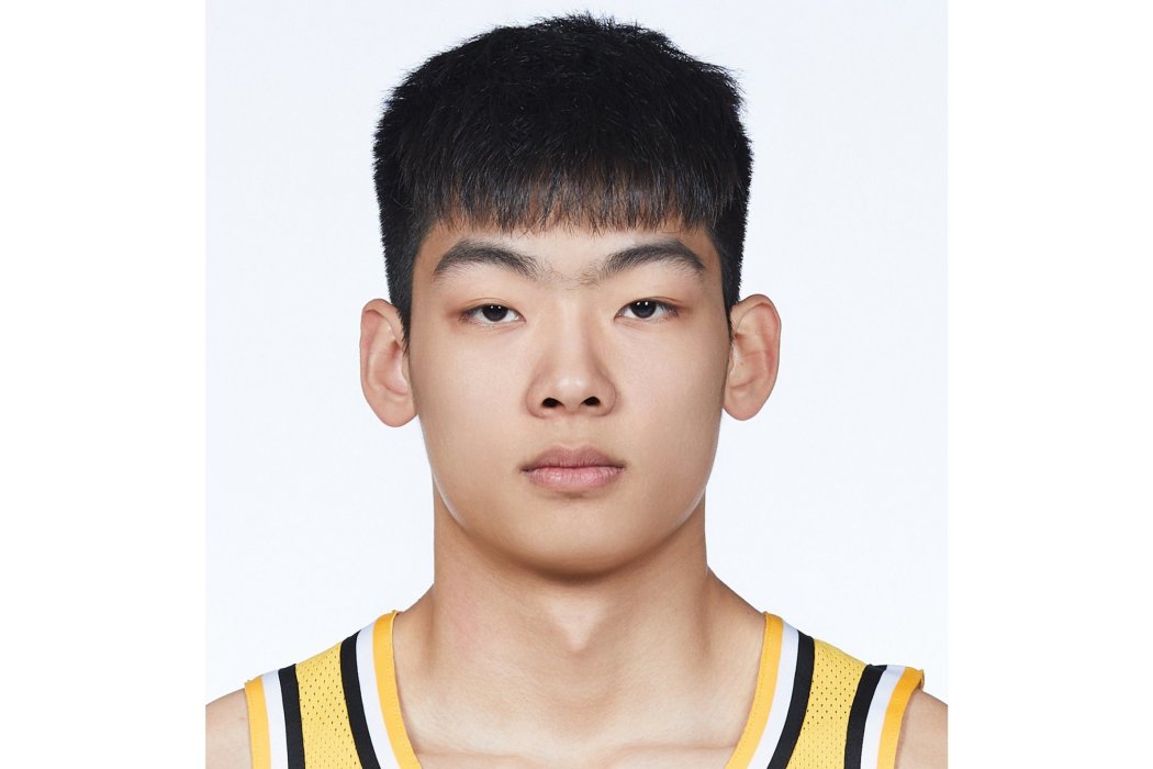 王欣瑞(中國籃球運動員) 王欣瑞(中國籃球運動員)