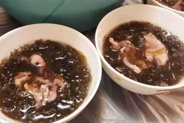 肉片紫菜湯 肉片紫菜湯