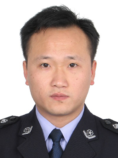 雷覺(湖南省長沙市瀏陽市公安局黨委副書記、副局長) 雷覺(湖南省長沙市瀏陽市公安局黨委副書記、副局長)