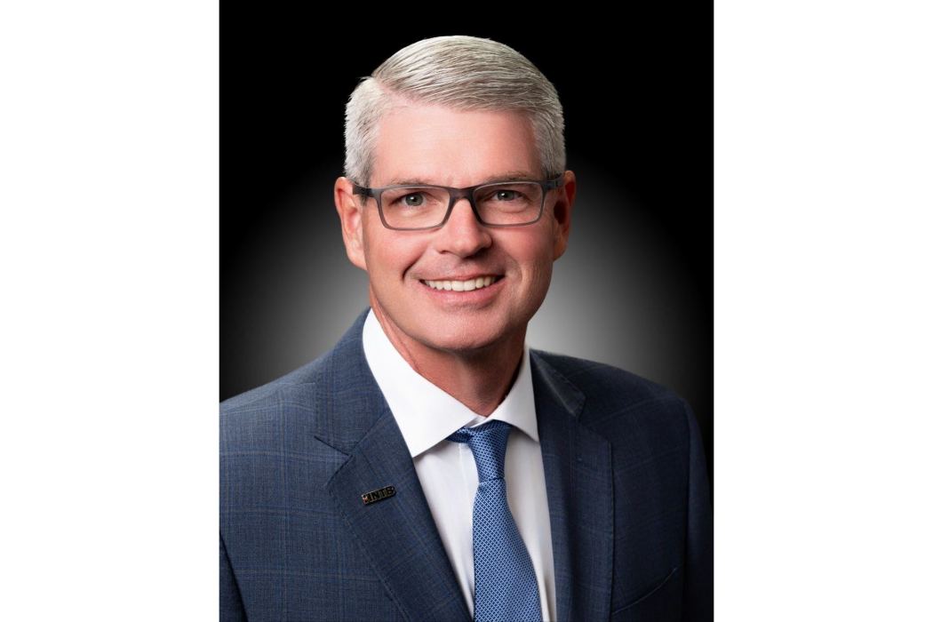 Derek Barrs
