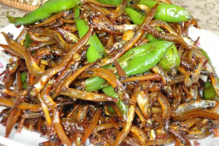 炒銀針魚 炒銀針魚