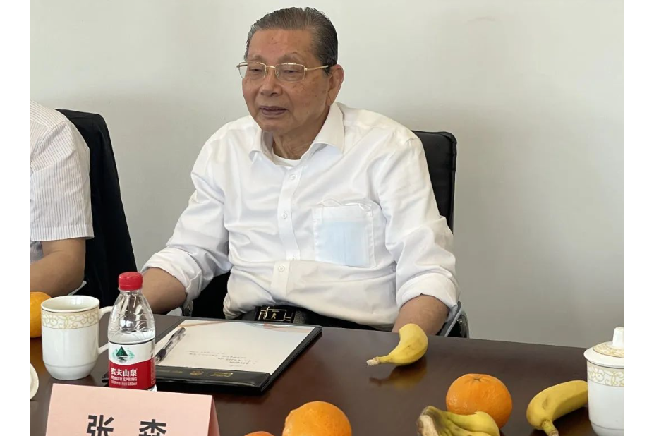 張森(著名計算機專家、浙江大學教授、杭州大學和浙江大學計算機學院創始院長) 張森(著名計算機專家、浙江大學教授、杭州大學和浙江大學計算機學院創始院長)