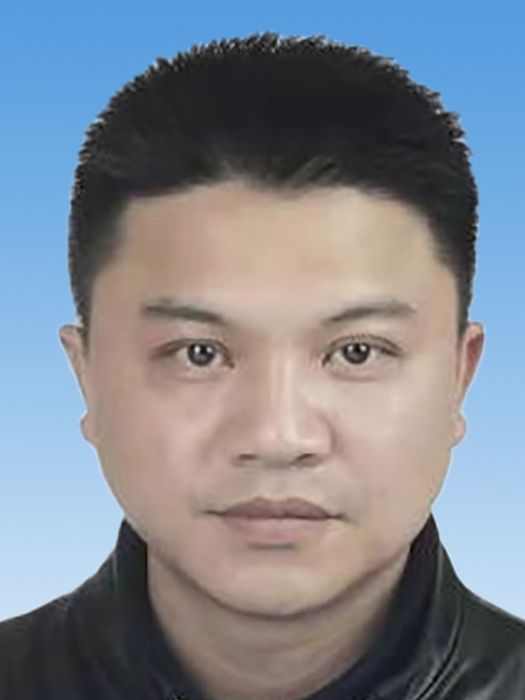 胡鑫(湖南省益陽市赫山區委常委、區紀委書記、區監委主任、四級高級監察官) 胡鑫(湖南省益陽市赫山區委常委、區紀委書記、區監委主任、四級高級監察官)