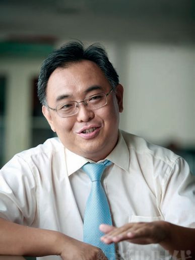 范小沖 范小沖