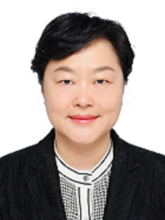 徐明怡 徐明怡