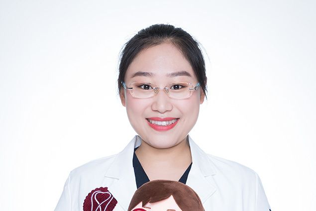 劉桐(湛江致美口腔萬達門診部醫生) 劉桐(湛江致美口腔萬達門診部醫生)