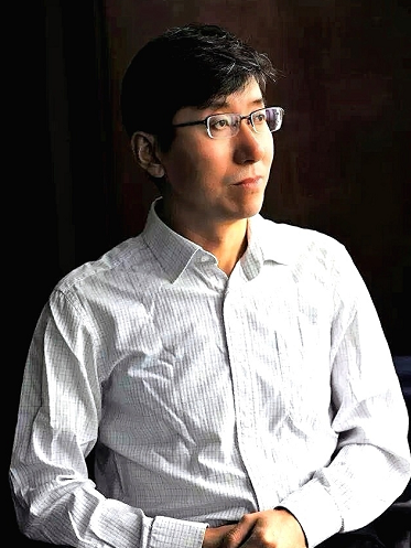 梁興國(民盟中央美術院山西分院副院長) 梁興國(民盟中央美術院山西分院副院長)