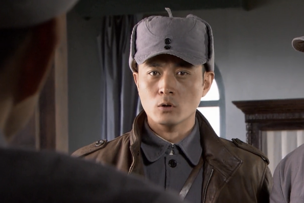 田濤(電視劇《奸細》中的角色) 田濤(電視劇《奸細》中的角色)