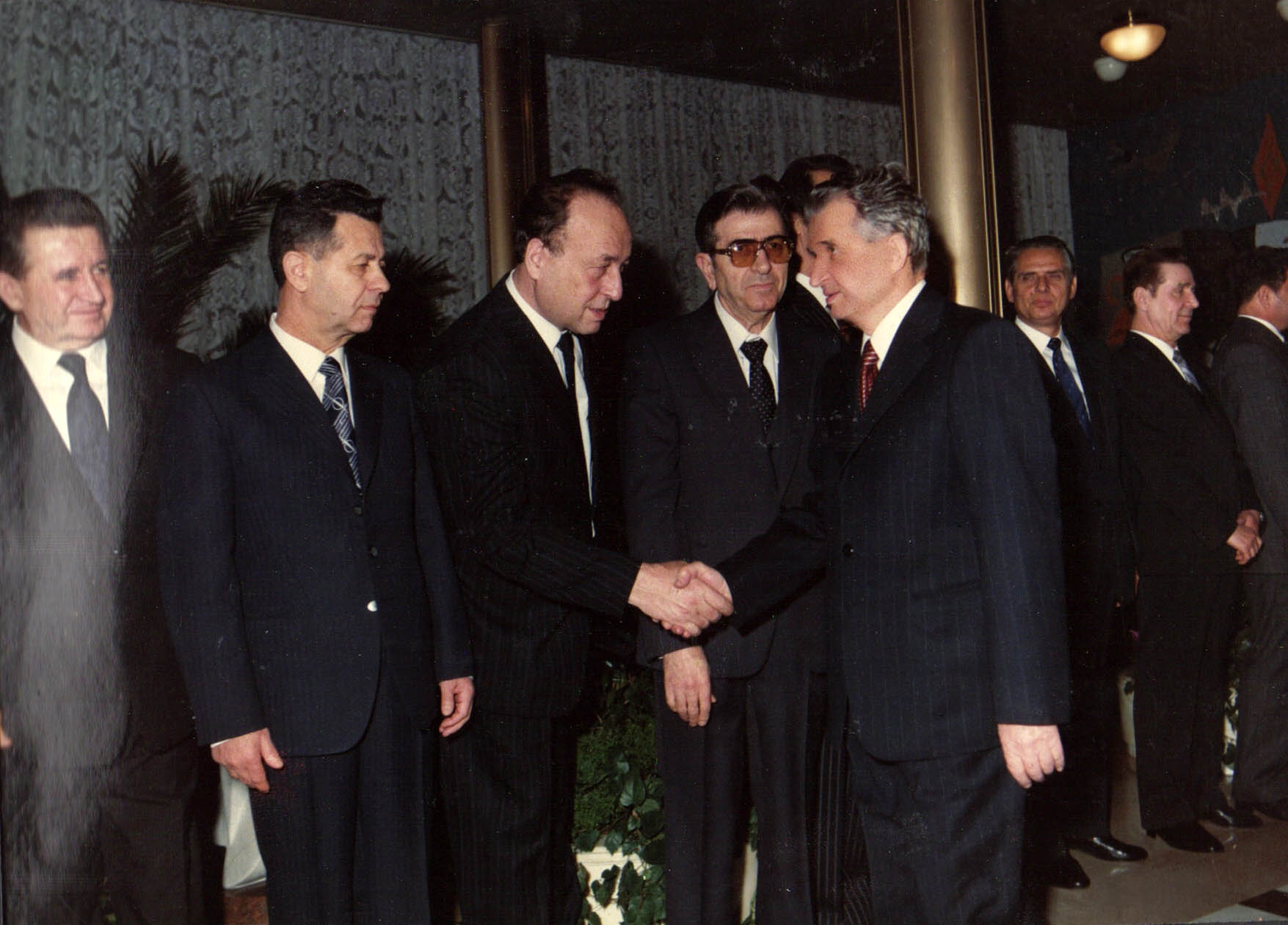 齊奧塞斯庫和斯特凡·安德烈（1988年新年）