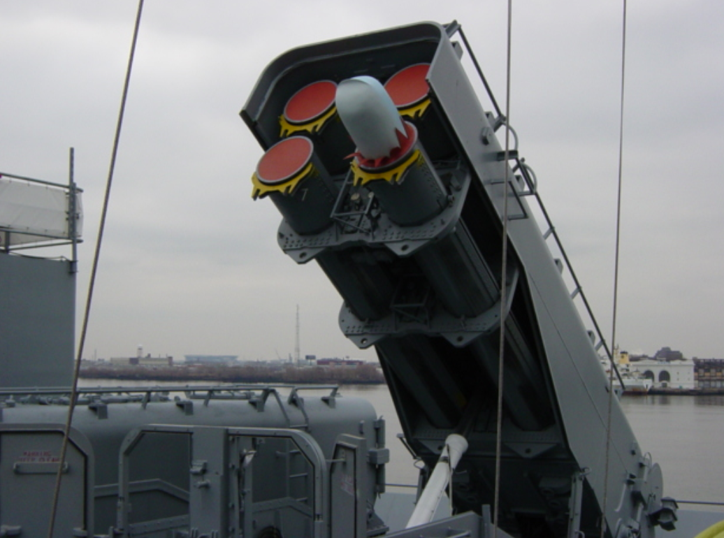 提康德羅加級飛彈巡洋艦的戰斧巡航飛彈發射箱