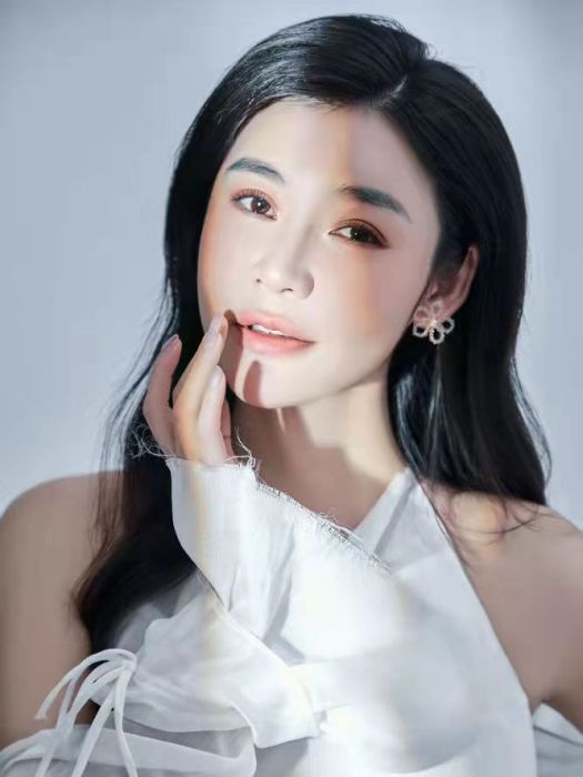 趙鑫(中國內地演員) 趙鑫(中國內地演員)