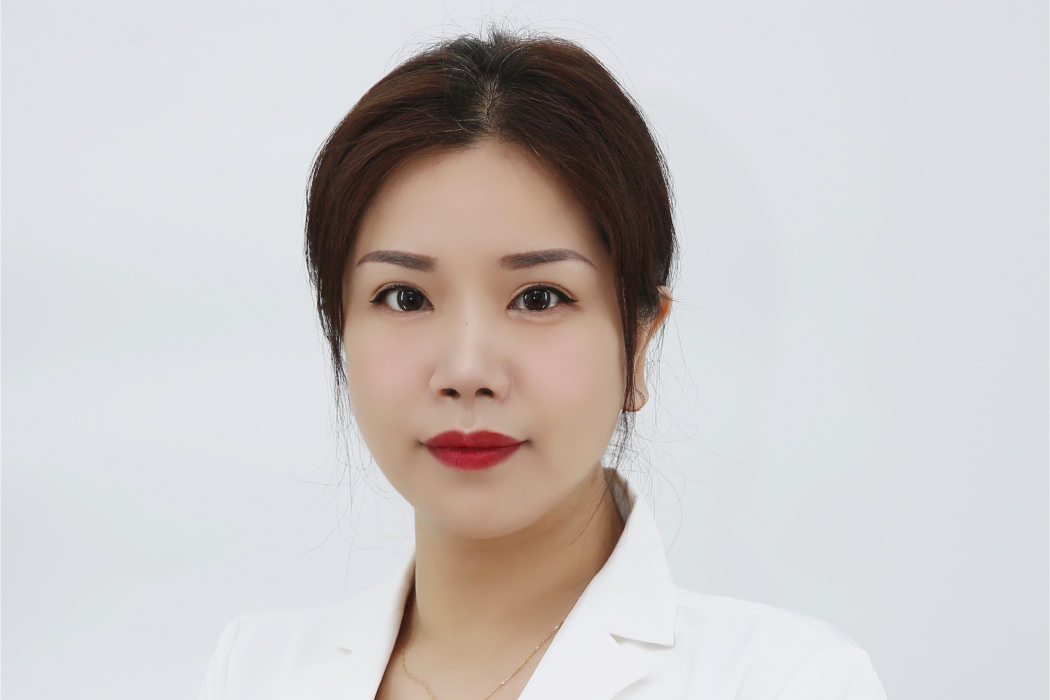 李春燕(濟寧任城壹美天成醫療美容醫院外科醫生) 李春燕(濟寧任城壹美天成醫療美容醫院外科醫生)