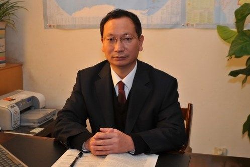 鐘誠(徐州機電技師學院(徐州機電工程學校)黨委書記) 鐘誠(徐州機電技師學院(徐州機電工程學校)黨委書記)