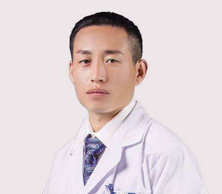 張猛(淮北愛爾眼科醫院主治醫師) 張猛(淮北愛爾眼科醫院主治醫師)