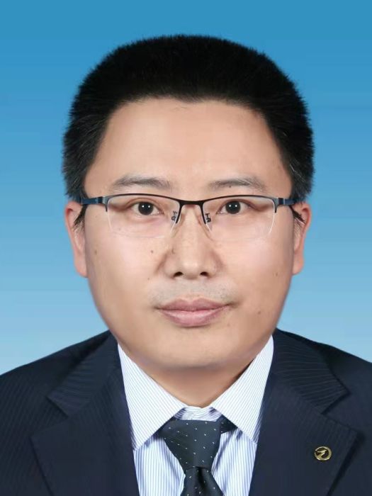 王淑增(山東省淄博市周村區行政審批服務局黨組成員、政務服務中心主任) 王淑增(山東省淄博市周村區行政審批服務局黨組成員、政務服務中心主任)