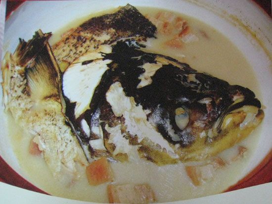 鯽魚頭(中藥材) 鯽魚頭(中藥材)