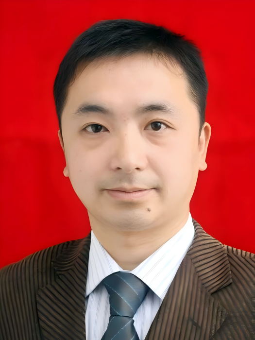 余志鋒(江西省景德鎮市浮梁縣委常委、縣委政法委書記) 余志鋒(江西省景德鎮市浮梁縣委常委、縣委政法委書記)