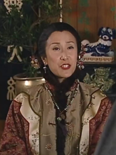 孟月娥(清裝電視劇《匯通天下》中的角色) 孟月娥(清裝電視劇《匯通天下》中的角色)
