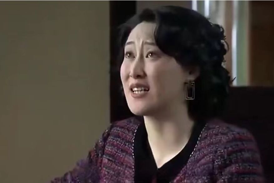 肖月琴(《我們的快樂人生》中的風情少婦角色) 肖月琴(《我們的快樂人生》中的風情少婦角色)