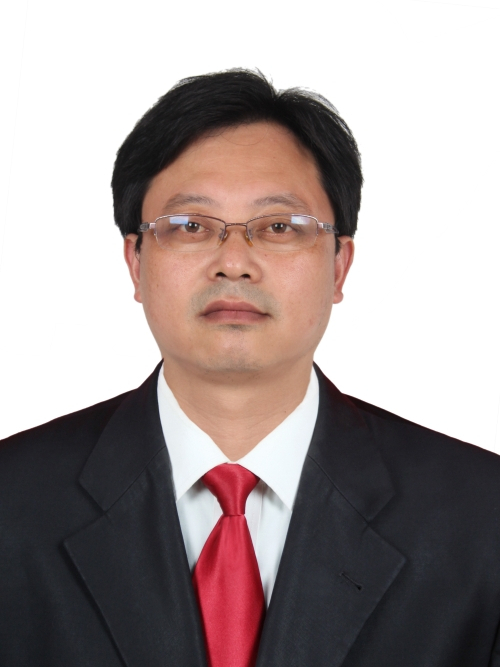 王金明(浙江省淳安縣屏門鄉黨委副書記、一級主任科員) 王金明(浙江省淳安縣屏門鄉黨委副書記、一級主任科員)