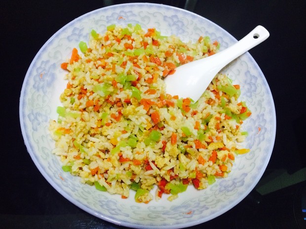 營養炒米飯