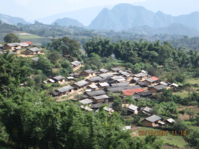 糯波村 糯波村