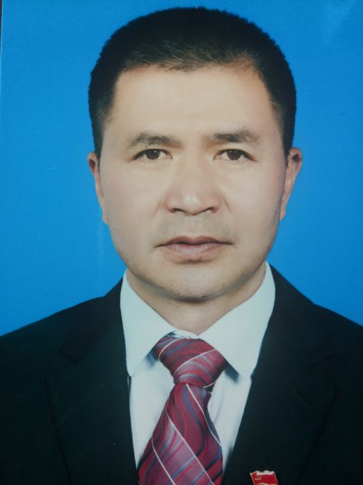 李國(四川省甘孜藏族自治州甘孜縣財政局黨組書記、局長) 李國(四川省甘孜藏族自治州甘孜縣財政局黨組書記、局長)