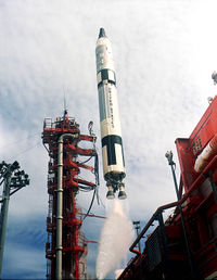 Titan_2_launching_Gemini_11_spaceship