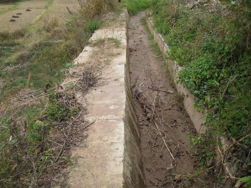 中羊村-灌溉溝