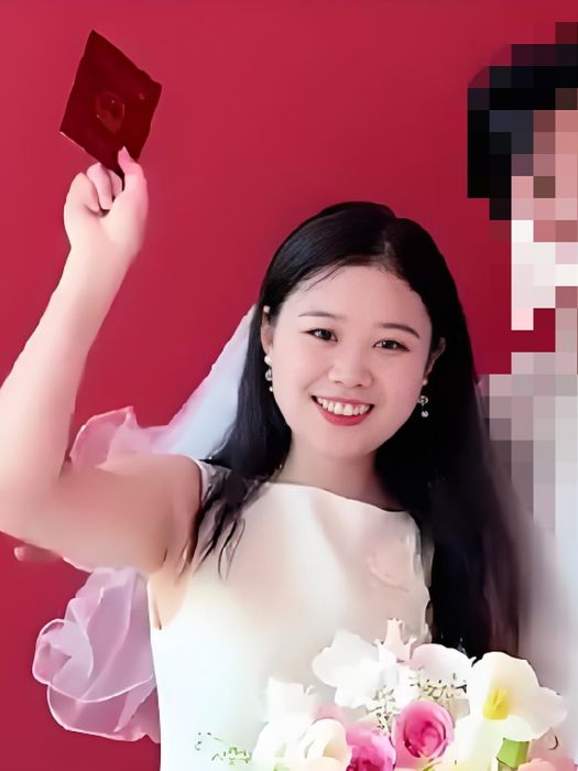 王正正 王正正