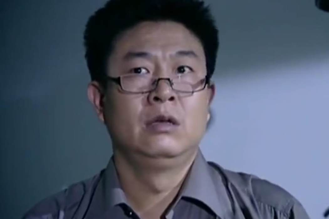 何啟明(刑偵劇《警眼》中的角色) 何啟明(刑偵劇《警眼》中的角色)