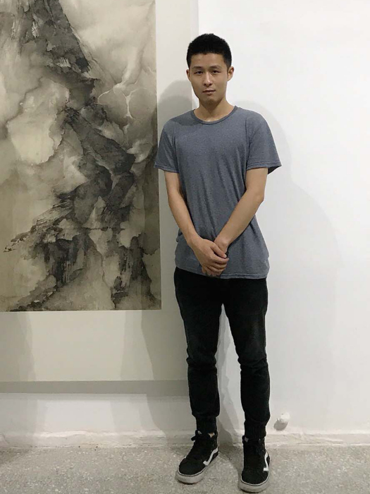 王延釗(中國湖南籍藝術家) 王延釗(中國湖南籍藝術家)