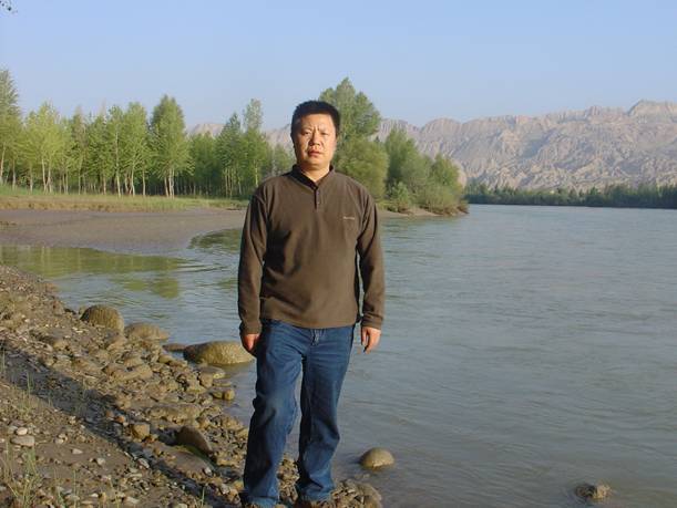 李東倉 李東倉