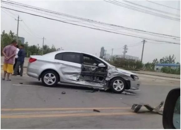 5·21蘄春車輛相撞事故