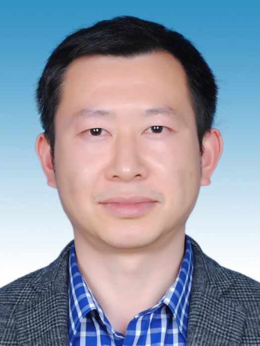 鐘睿(四川省成都市新都區新繁街道黨工委委員、辦事處副主任、人武部部長) 鐘睿(四川省成都市新都區新繁街道黨工委委員、辦事處副主任、人武部部長)