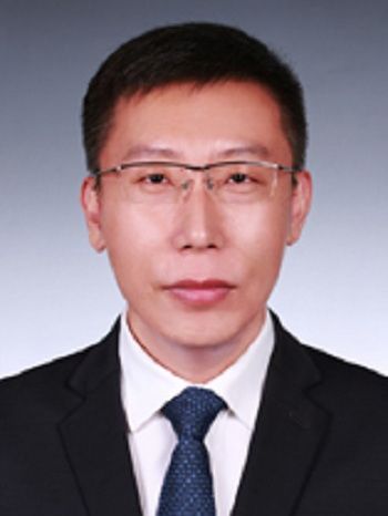 張黎明(瀋陽市委宣傳部宣傳教育處處長) 張黎明(瀋陽市委宣傳部宣傳教育處處長)