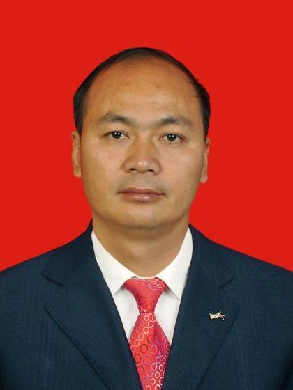 楊世成(雲南省芒市發展和改革局黨組成員、主任科員) 楊世成(雲南省芒市發展和改革局黨組成員、主任科員)
