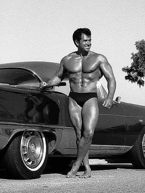 Reg Lewis
